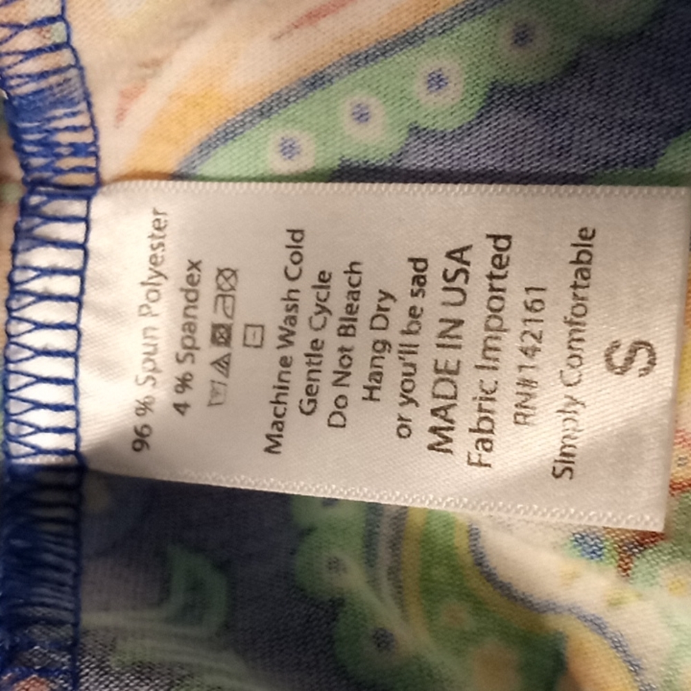 LuLaRoe Top Size S - Picture 6 of 7